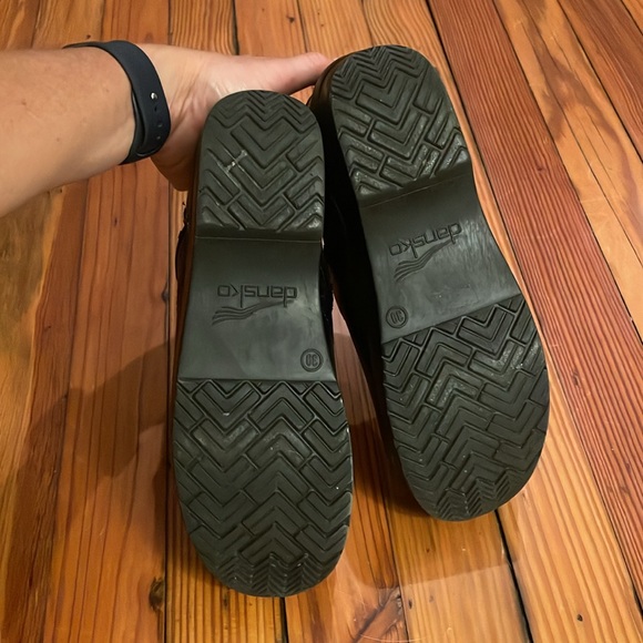 The Professional Dansko Clog - Picture 10 of 13